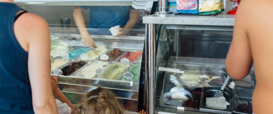 Snack bar