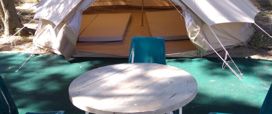 Απλή Σκηνή 4 ατόμων