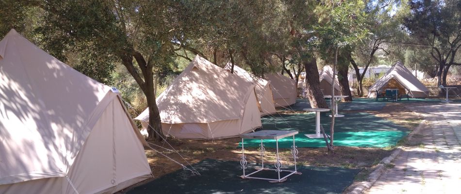 Απλή Σκηνή 4 ατόμων