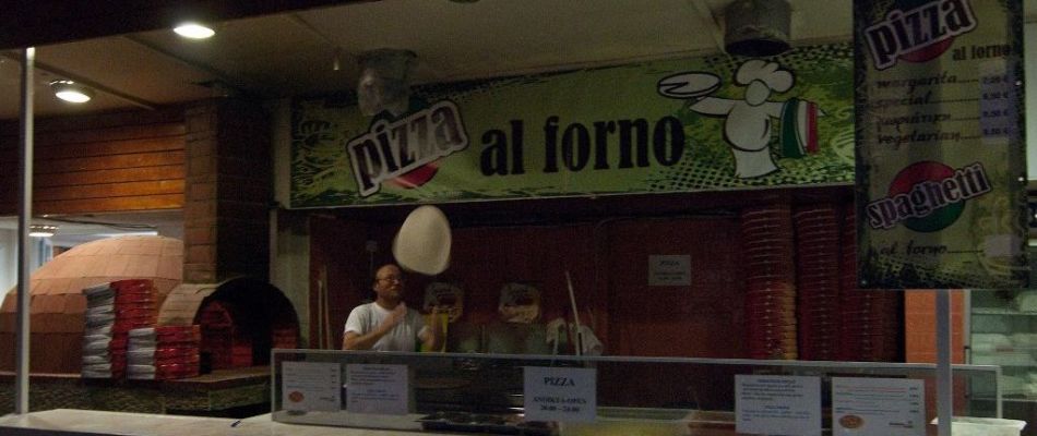 Pizzeria 